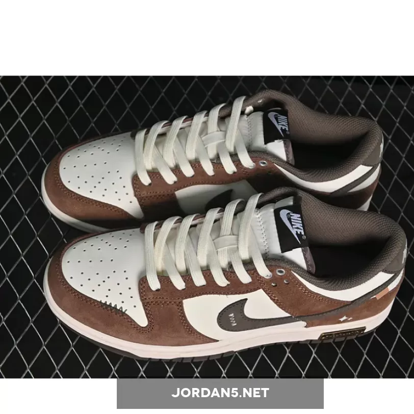 SB DUNK LOW WHITE/BROWN