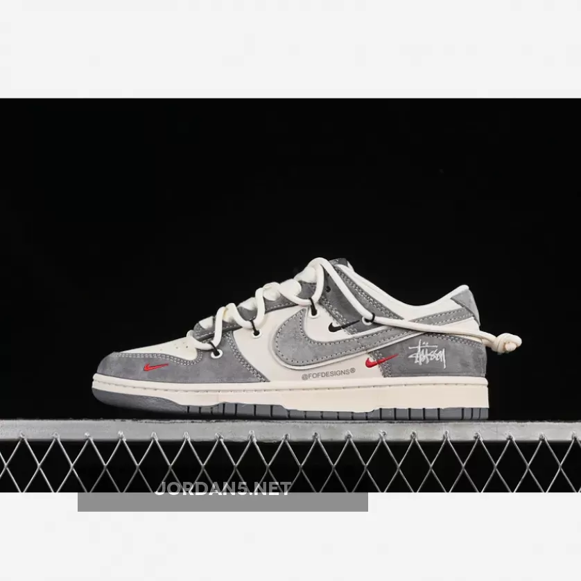 SB DUNK LOW WHITE/GREY