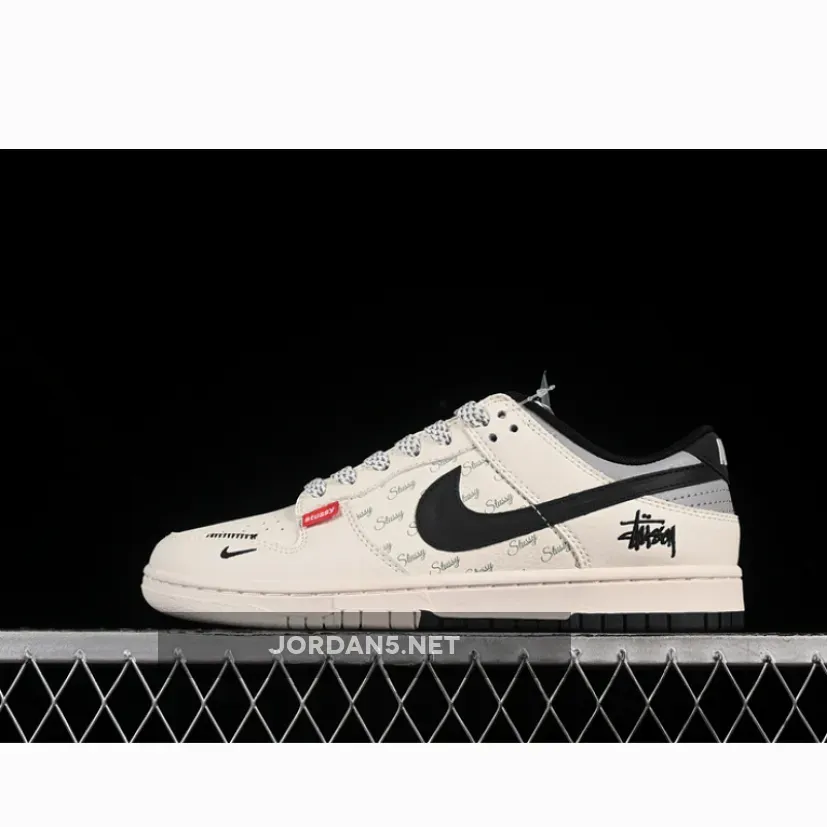 SB DUNK LOW WHITE/GREY/BLACK