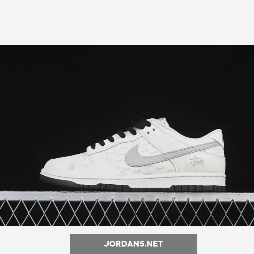 SB DUNK LOW WHITE/GREY/BLACK