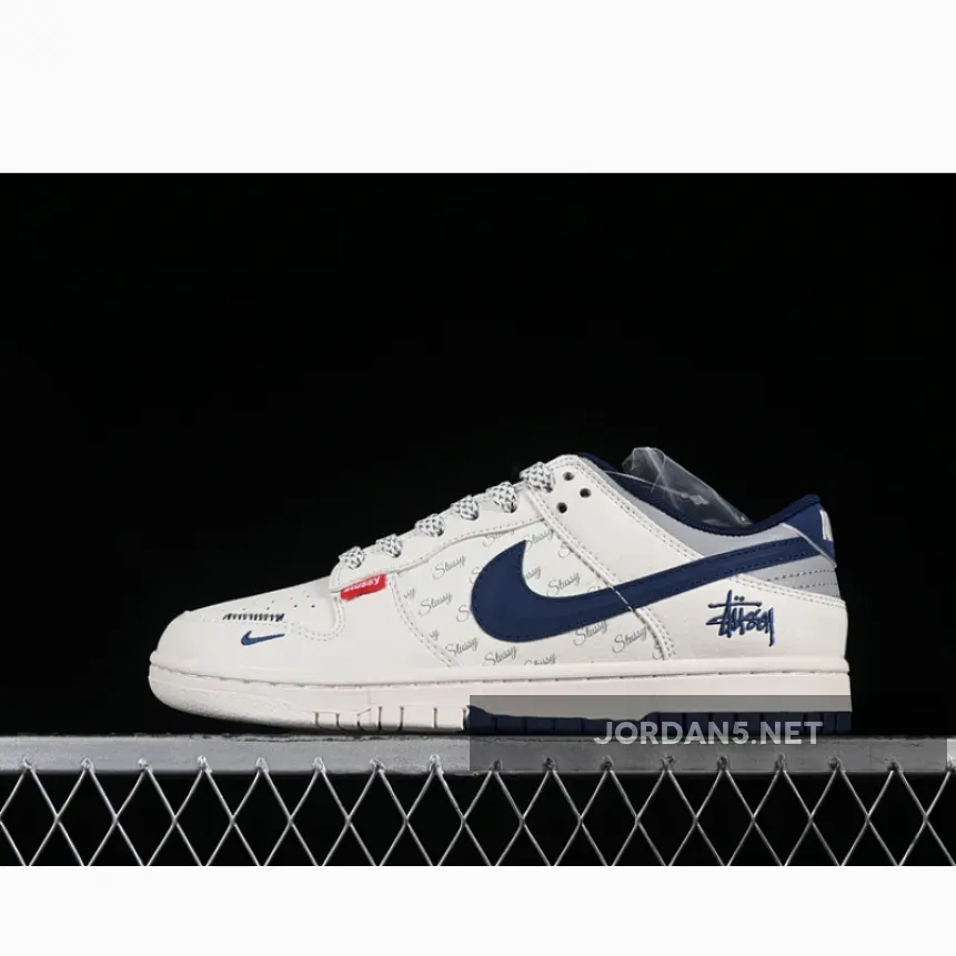 SB DUNK LOW WHITE/GREY/BLACK/BLUE