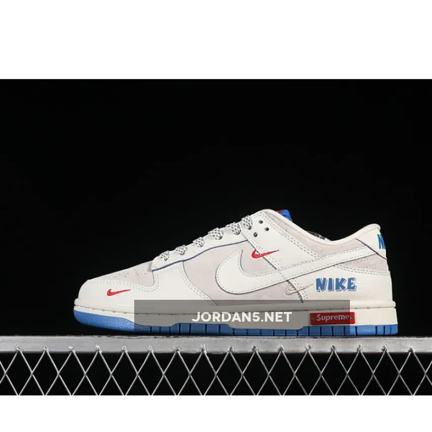 SB DUNK LOW WHITE/GREY/BLUE