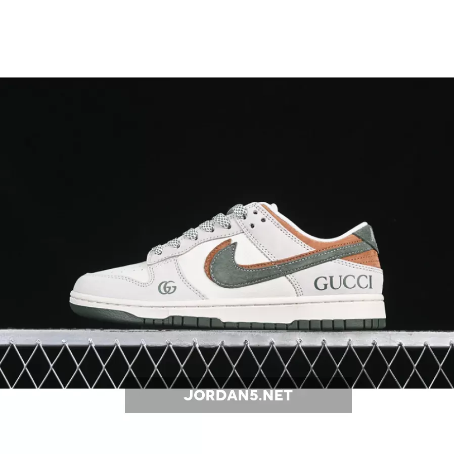 SB DUNK LOW WHITE/GREY/GREEN/BROWN