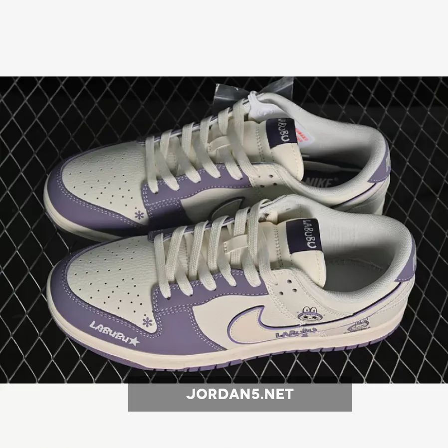SB DUNK LOW WHITE/PURPLE